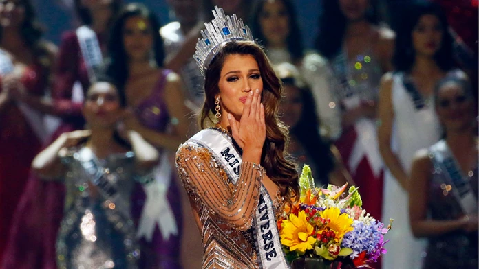 Francúzka Iris Mittenaereová sa stala novou Miss Universe.