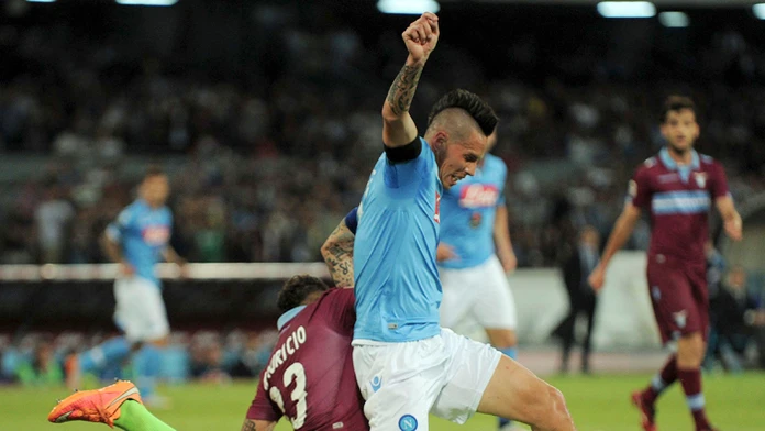 Marek Hamšík (SSC Neapol)  a Federico Marchetti 