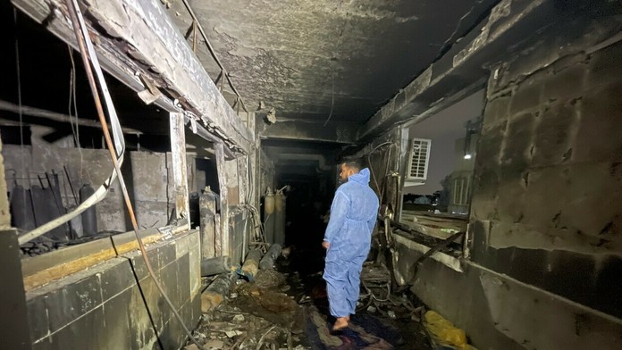 Zhorený interiér bagdadskej nemocnice.