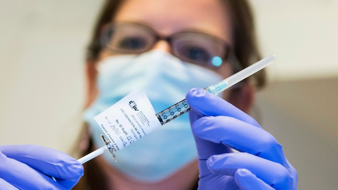 Steven Smith vs. Francisco Vargas.