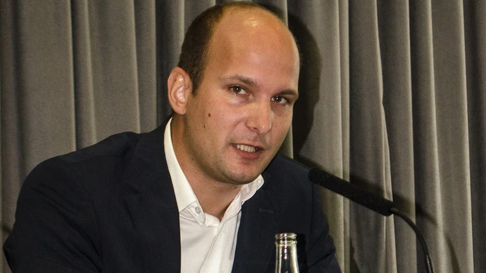 Gabor Grendel.