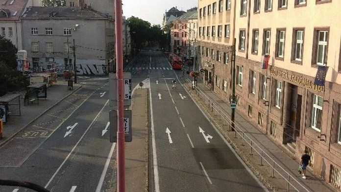 Vyľudnená Bratislava