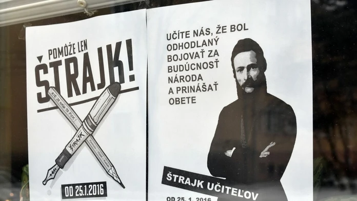 Časť učiteľov na Slovensku pokračuje v ostrom, časovo neobmedzenom štrajku.
