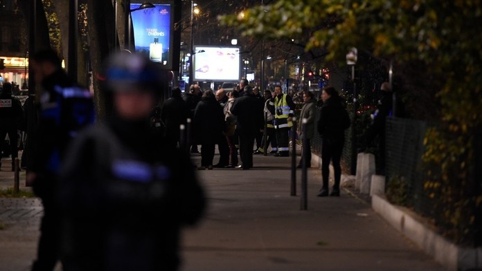 Incident sa odohráva na Massénovom bulvári v 13. parížskom obvode.