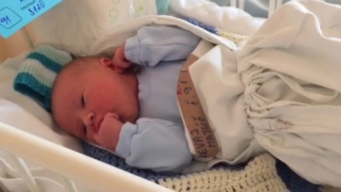 Matúš Revaj, ktorý sa narodil v aute.