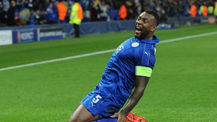 Kapitán Leicestru Wes Morgan jasá po svojom góle v odvete osemfinále LM proti Seville.
