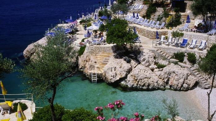 Kto chce dovolenkovať pri mori, mal by sa poponáhľať. Mnohé termíny sú už vypredané