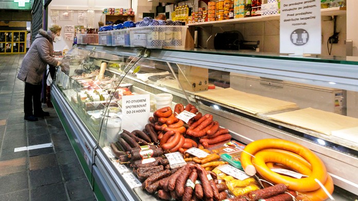 Slovensko sa pripravuje na zlé časy. Na pláne je zákaz vývozu potravín