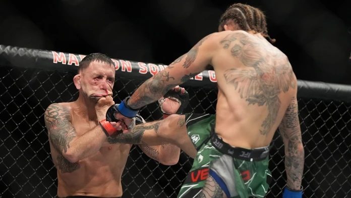 Momentka, ktorá obletela svet MMA.
