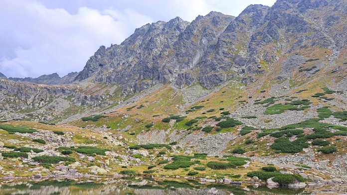 Zimná uzávera sa blíži. Slnečný víkend ponúka jednu z posledných možností, ako si naplno užiť Vysoké Tatry