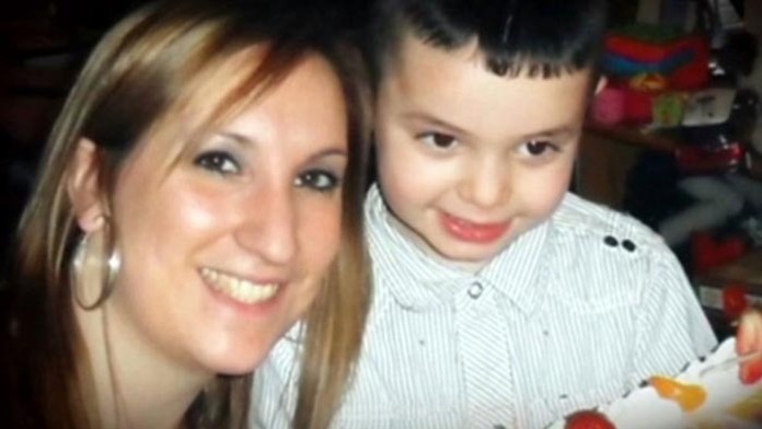 Laura Passoniová so synom.