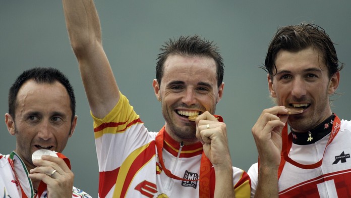 1_strojcek_tvnoviny.mp4