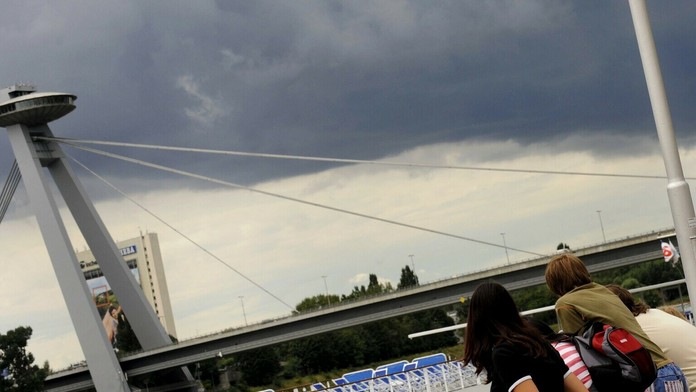 Letná búrka - ilustračné foto.