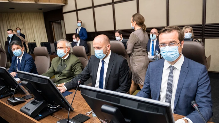 Ministri OĽANO.
