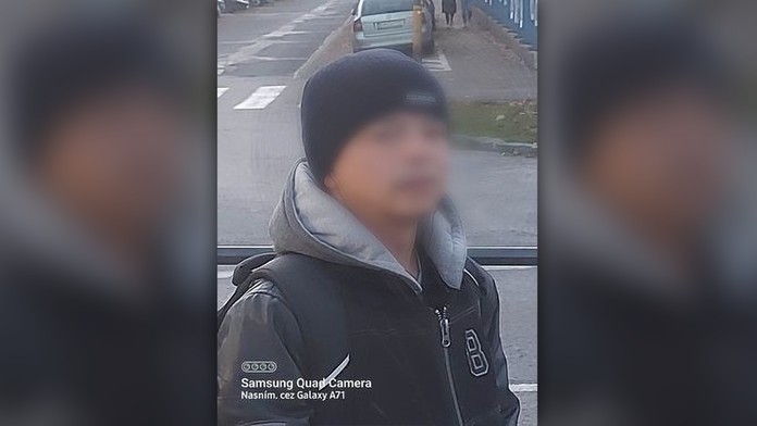 Policajti chytili muža, ktorý obťažoval ľudí.