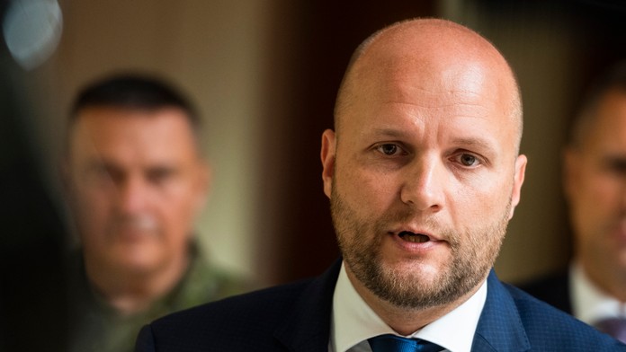 Naďovi opäť volali z Fínska. Sme jednou z posledných krajín, ktoré neodobrili jeho vstup do NATO