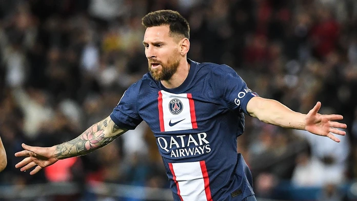 VIDEO: Messiho priamy kop za pár minút obletel svet a Paríž sa vrátil na čelo