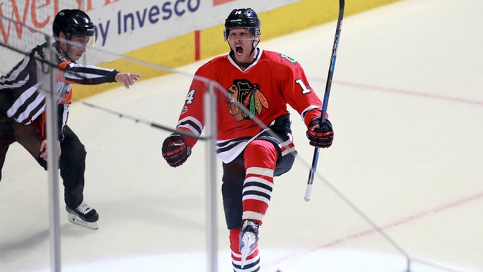 Útočník Chicaga Blackhawks Richard Pánik .