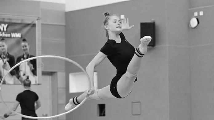 Patrila medzi veľké talenty, olympijský sen si už nesplní. Nemeckom otriasla náhla smrť gymnastky (†16)