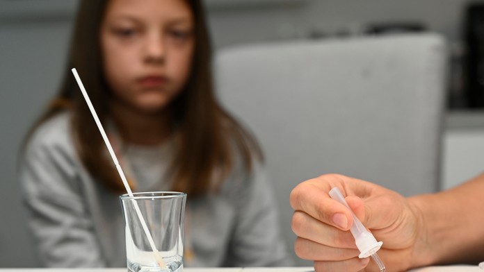 Odhalili 172 prípadov nákazy koronavírusom. Pribudli aj tri obete