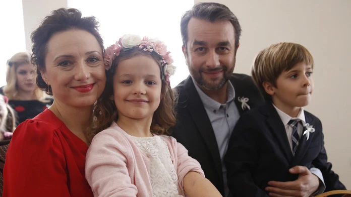 Tamara s Marekom na seriálovej svadbe.