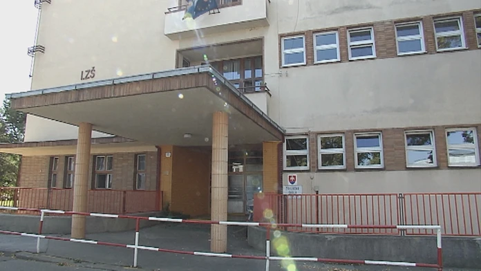 Základnej škola Milana Rastislava Štefánikav Piešťanoch.
