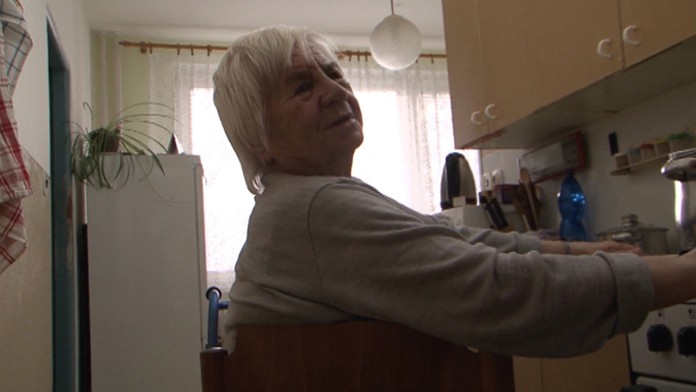 Dôchodkyňa, ktorú chcela okradnúť falošná opatrovateľka.