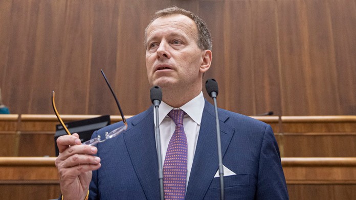 Predseda parlamentu Boris Kollár.