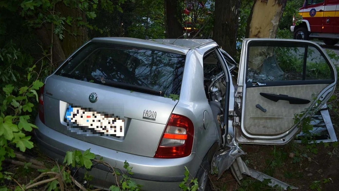 Nehoda medzi obcami Nové Sady a Šurianky.