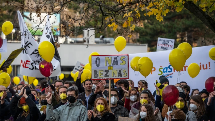 Zodpovedný protest za slobodné univerzity v Bratislave.