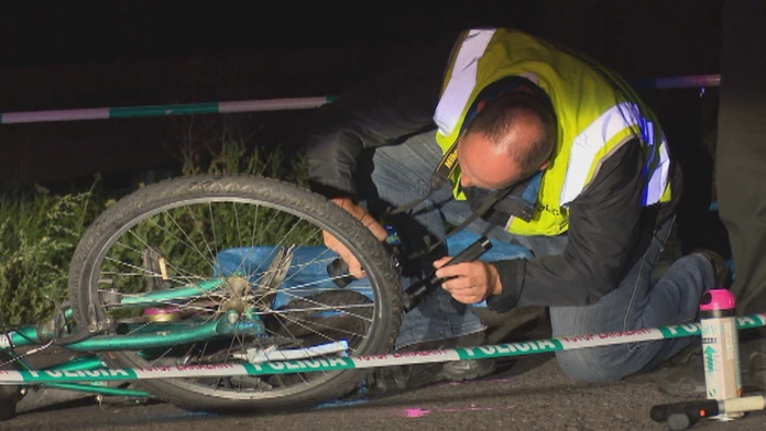 Vodič zrazil cyklistu.