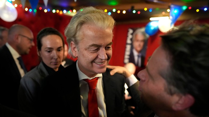 Exit polly: Voľby v Holandsku vyhrala Wildersova krajne pravicová strana