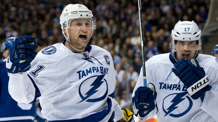 NHL_Leafs_Lightning_-b3bf76b1251340bf930aae08af23c66a.JPEG