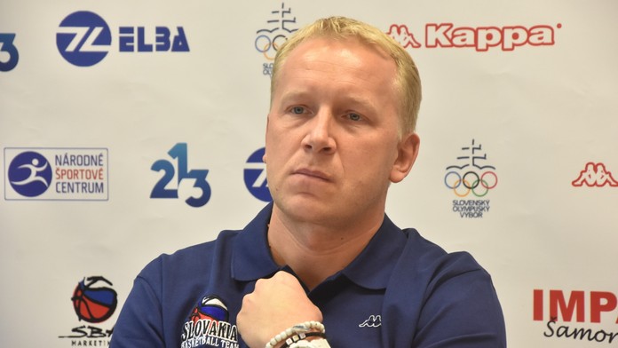Baketbalový tréner Maroš Kováčik.