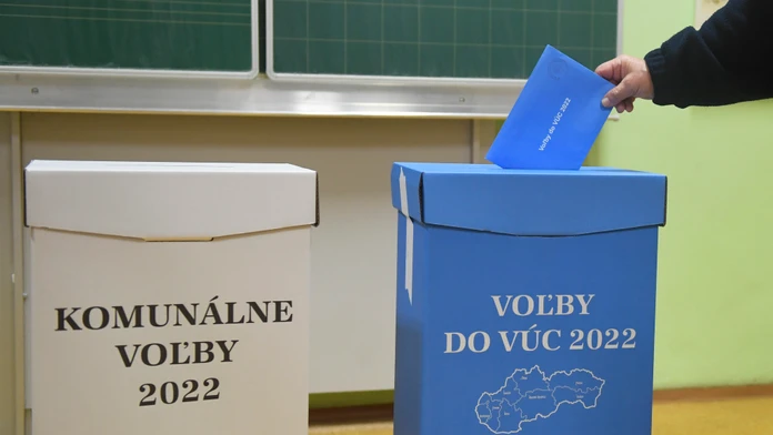 V Bratislavskom kraji sa začali voľby načas, výnimkou je len Tomášov