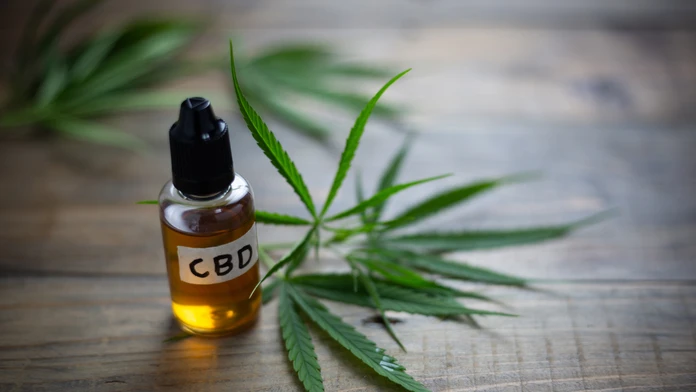Popularita zlegalizovanej CBD na Slovensku raketovo vzrástla. Odborníci zdvíhajú varovný prst