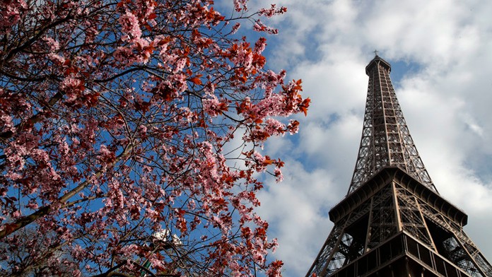 Silueta Eiffelovej veže 