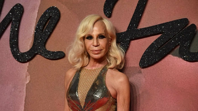 Donatella Versace vyhlásila, že prestane používať kožušinu zvierat. A nie je jediná