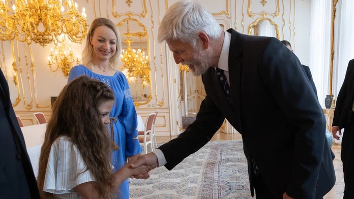Šikanované dievča s Petrom Pavlom