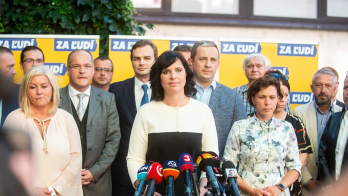 Predsedníčka Za ľudí Veronika Remišová na tlačovej konferencii reaguje na dianie v strane.