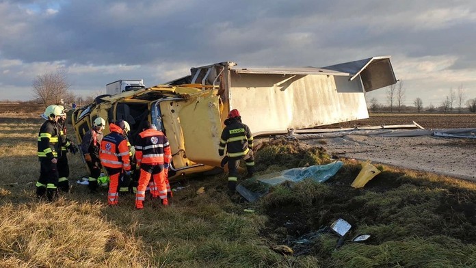 Tragická nehoda pri Tvrdošovciach.