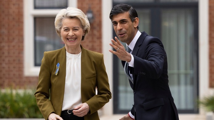 Británia dosiahla s EÚ dohodu o pravidlách pre Severné Írsko pre brexite