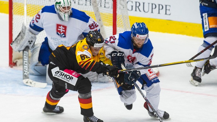 Láska, moc a intrigy