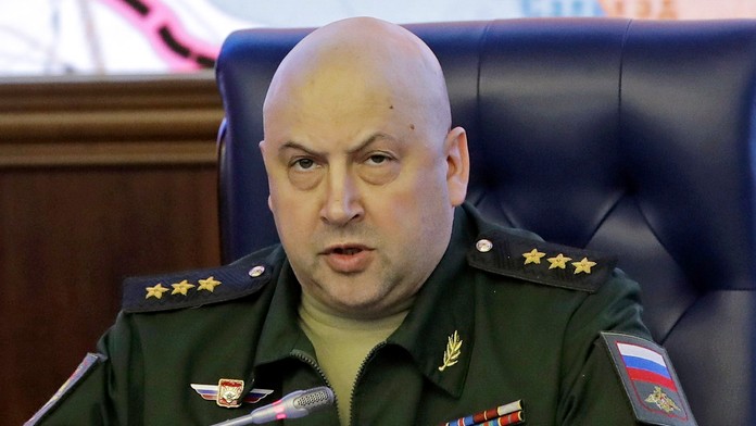Generál Sergej Surovikin. (archív 2017)