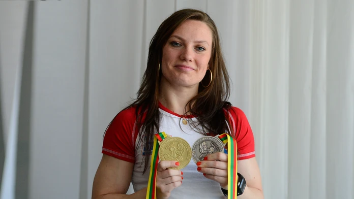 Z tlačovej konferencie Slovenskej asociácie pretláčania rukou po ME 15. mája 2013 v Bratislave. Na snímke Lucia Debnárová.