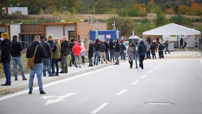 Testovanie v bratislavskej Dúbravke.