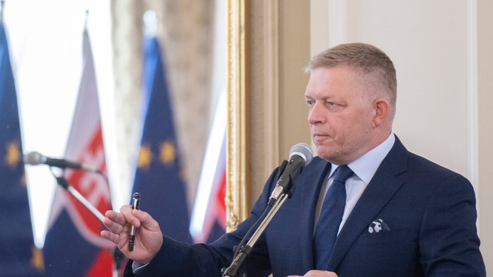 Robert Fico.
