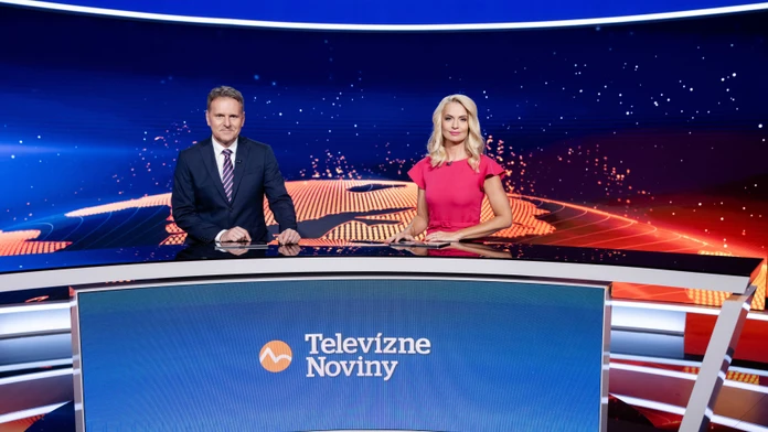 Jaroslav Zápala a Marianna Ďurianová  Televíznych novinách