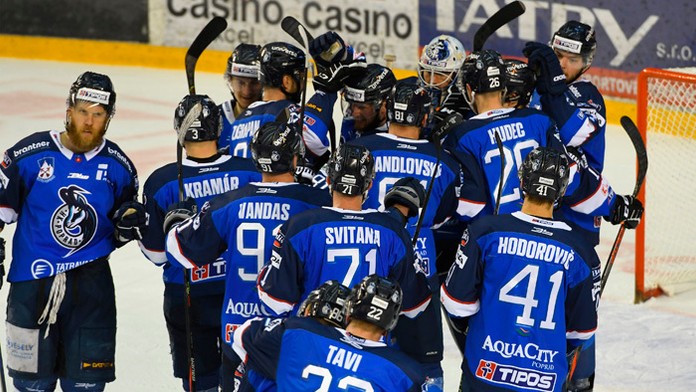 Radosť popradských hráčov nad Zvolenom.