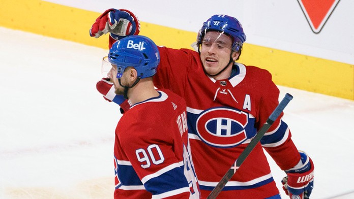Tomáš Tatar a spoluhráč Brendan Gallagher.